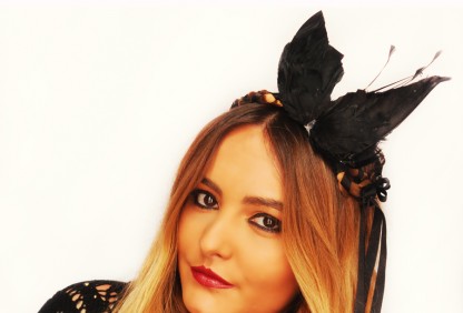 alice-a-plume-900×6103